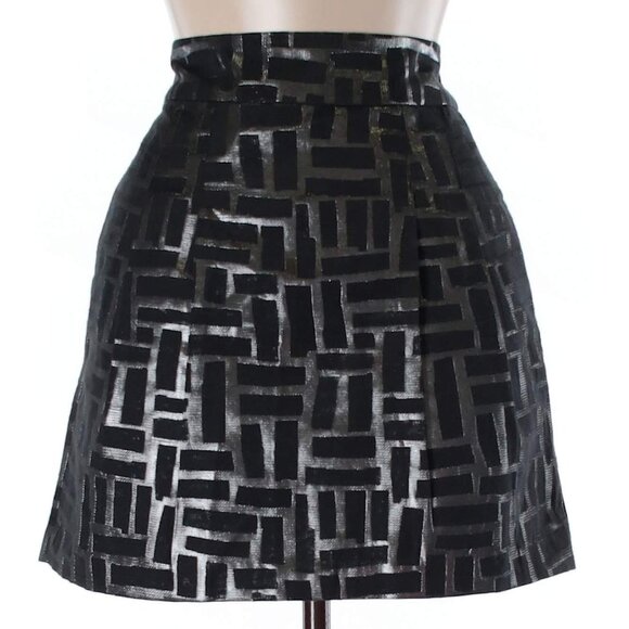 BNWT Banana Republic Black Silver Metallic Short Skirt US 2 Small - Picture 1 of 2